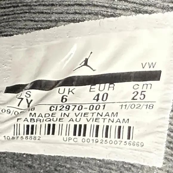 Nike Air Jordan 4 Retro GS 'Laser Black Gum' Youth Size 7 - Picture 10 of 13